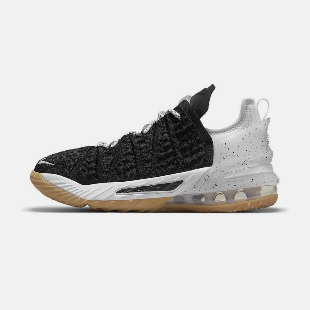 LEBRON XVIII (GS) sneakers NWB - Picture 10 of 10
